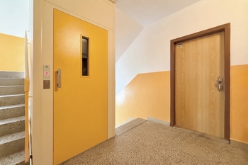 Prodej bytu 3+1 v osobním vlastnictví 78 m², Týn nad Vltavou