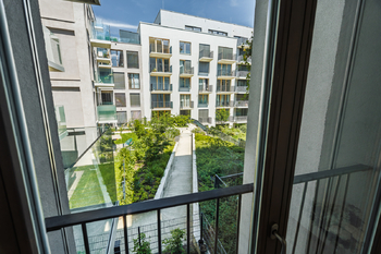 Pronájem bytu 3+kk v osobním vlastnictví 77 m², Praha 5 - Smíchov