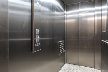 Pronájem bytu 3+kk v osobním vlastnictví 77 m², Praha 5 - Smíchov