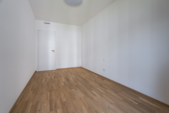 Pronájem bytu 3+kk v osobním vlastnictví 77 m², Praha 5 - Smíchov