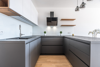 Pronájem bytu 3+kk v osobním vlastnictví 77 m², Praha 5 - Smíchov