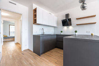 Pronájem bytu 3+kk v osobním vlastnictví 77 m², Praha 5 - Smíchov