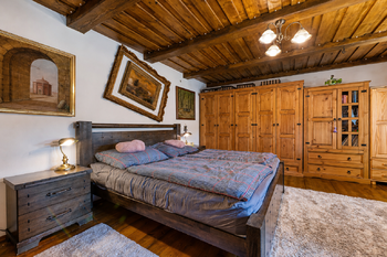 Prodej apartmánu, Všechlapy