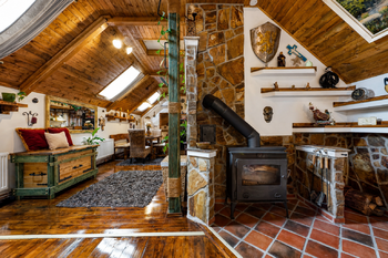 Prodej apartmánu, Všechlapy