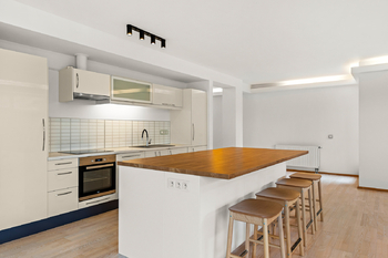 Prodej bytu 4+kk v osobním vlastnictví 166 m², Praha 4 - Michle