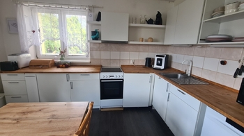 Pohled na kuchyňskou linku - Prodej domu 140 m², Rožmitál pod Třemšínem
