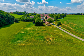 Prodej pozemku 1305 m², Nemyčeves