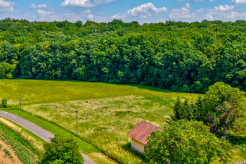 Prodej pozemku 1305 m², Nemyčeves