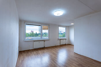 Nyní - Prodej bytu 3+kk v osobním vlastnictví 75 m², Praha 4 - Kunratice