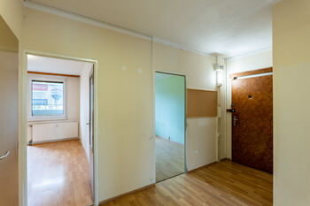 Prodej bytu 3+kk v osobním vlastnictví 75 m², Praha 4 - Kunratice