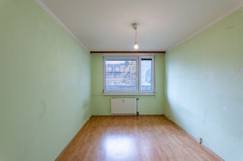 Prodej bytu 3+kk v osobním vlastnictví 75 m², Praha 4 - Kunratice
