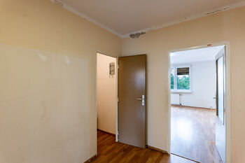 Prodej bytu 3+kk v osobním vlastnictví 75 m², Praha 4 - Kunratice