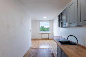 Prodej bytu 3+kk v osobním vlastnictví 75 m², Praha 4 - Kunratice