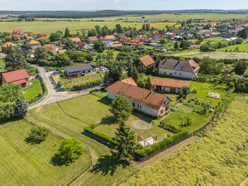 Prodej pozemku 1064 m², Dolní Ředice