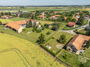 Prodej pozemku 1064 m², Dolní Ředice