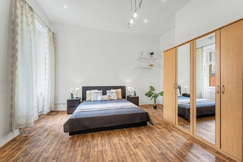 Prodej bytu 2+kk v osobním vlastnictví 88 m², Praha 1 - Staré Město