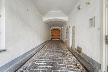 Prodej bytu 2+kk v osobním vlastnictví 88 m², Praha 1 - Staré Město
