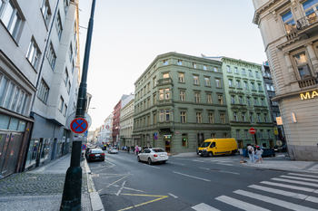 Prodej bytu 2+kk v osobním vlastnictví 58 m², Praha 1 - Nové Město