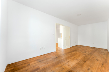 Prodej bytu 2+kk v osobním vlastnictví 58 m², Praha 1 - Nové Město