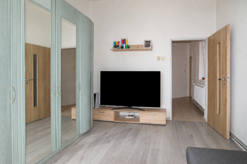Prodej nájemního (činžovního) domu 780 m², Dolní Habartice