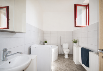 Prodej nájemního (činžovního) domu 780 m², Dolní Habartice