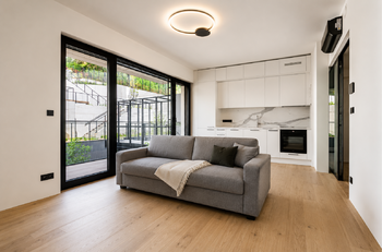 Pronájem bytu 2+kk v osobním vlastnictví 53 m², Praha 4 - Podolí