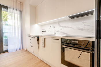 Pronájem bytu 2+kk v osobním vlastnictví 53 m², Praha 4 - Podolí