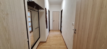 Chodba - Prodej bytu 2+kk v osobním vlastnictví 54 m², Jedovnice