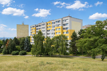 Bytový dům - Pronájem bytu 1+kk v osobním vlastnictví 35 m², Praha 4 - Chodov 