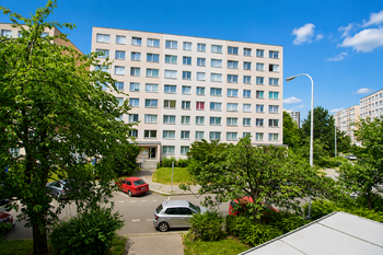 Výhled z bytu - Pronájem bytu 1+kk v osobním vlastnictví 35 m², Praha 4 - Chodov