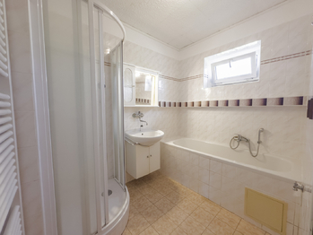 Prodej domu 198 m², Bystré