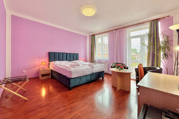 pokoje - Prodej ubytovacího zařízení 1360 m², Blšany