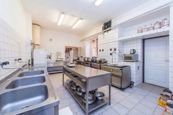 kuchyně - Prodej ubytovacího zařízení 1360 m², Blšany