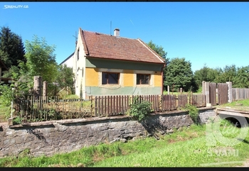 Původní dům - Prodej pozemku 1071 m², Biskupice