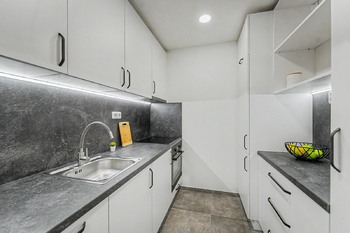 Prodej bytu 2+kk v osobním vlastnictví 45 m², Praha 8 - Střížkov