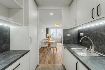 Prodej bytu 2+kk v osobním vlastnictví 45 m², Praha 8 - Střížkov