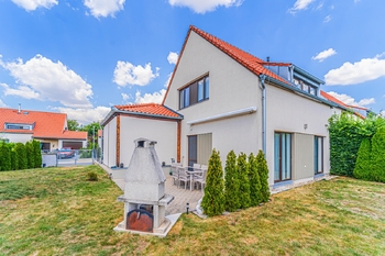 Prodej domu 148 m², Lidice