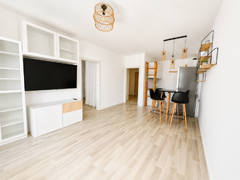 Pronájem bytu 2+kk v osobním vlastnictví 53 m², Praha 9 - Hloubětín
