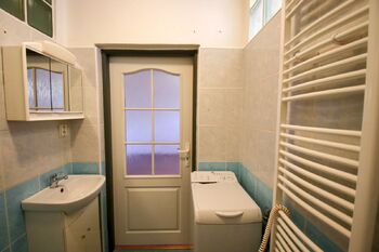koupelna - Pronájem bytu 1+kk v osobním vlastnictví 31 m², České Budějovice