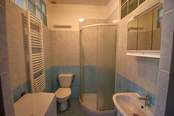 koupelna - Pronájem bytu 1+kk v osobním vlastnictví 31 m², České Budějovice