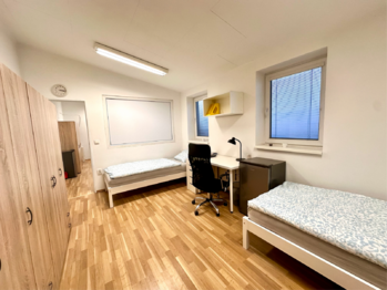 Průchozí pokoj  - Pronájem bytu 2+1 v osobním vlastnictví 40 m², Modřice
