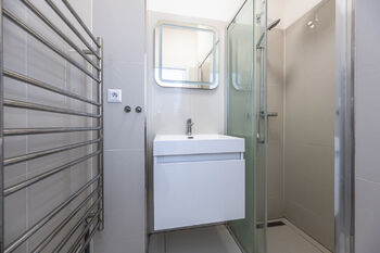 Pronájem bytu 2+kk v osobním vlastnictví 43 m², Praha 4 - Nusle