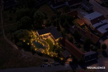 Prodej pozemku 2388 m², Svéradice