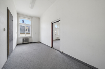 Prodej kancelářských prostor 61 m², Karlovy Vary
