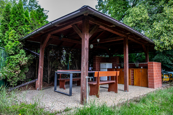 Prodej chaty / chalupy 13 m², Praha 5 - Lipence