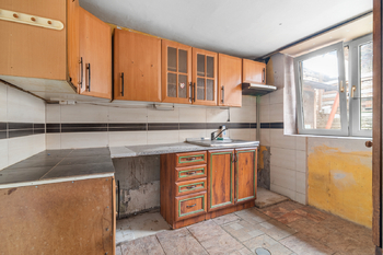 Prodej domu 80 m², Zlonice