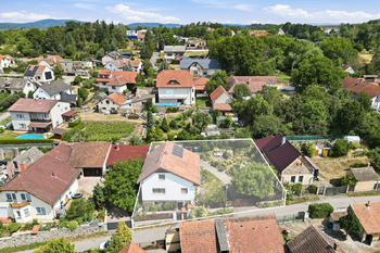 Prodej domu 201 m², Bukovany