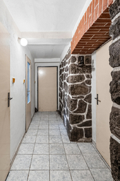 Prodej domu 201 m², Bukovany