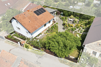 Prodej domu 201 m², Bukovany