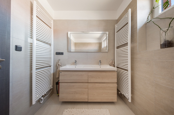 Prodej domu 121 m², Drahelčice